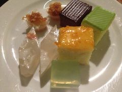 cake-普吉岛卡塔阿维斯塔诺富特酒店度假村