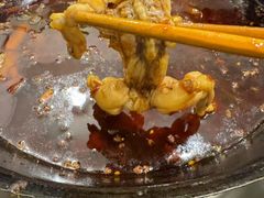 -鸿顺老铁锅美蛙鱼府(解放碑店)