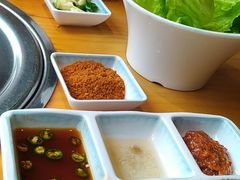 -唯成•韩国炭火烤肉 유성고기