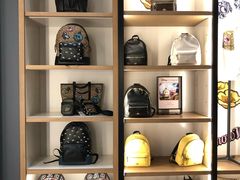 -COACH蔻驰(赛特奥特莱斯店)