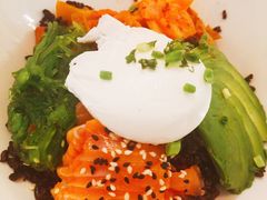 生三文鱼拌饭-Moka Bros 摩卡站(西单大悦城店)