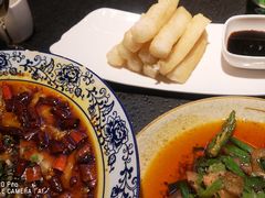 -万重锦·人文川菜馆(骡马市店)