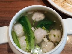 鲜嫩黄花鱼丸汤-将相和·海鲜蒸饺大连菜