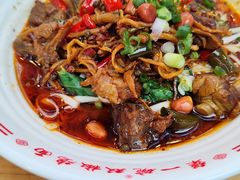 -犟一碗双椒鸡面(得意世界店)