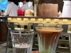 -Metal hands·铁手咖啡