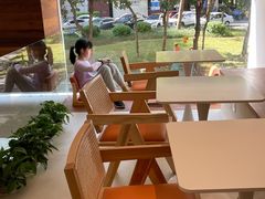 -Line来恩咖啡(石厦花园店)