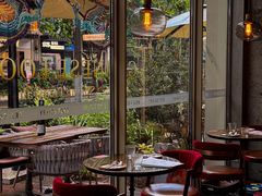 -Brut Eatery Wine Bar & Restaurant (建国东路店)
