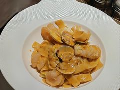 -Mogul Eatery·大亨餐酒馆