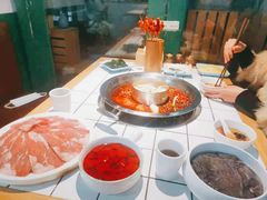 -瓜西西重庆火锅(花溪店)