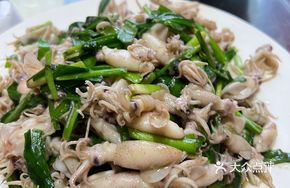 Leek and Sea Rabbit Stir-fry