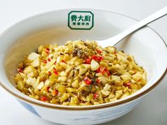 -费大厨辣椒炒肉(房山龙湖天街店)