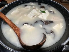 -吃饭皇帝大·土家民族菜(武陵源店)