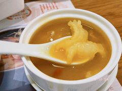 -顺风汤馆·广府粤菜(江宸天街店)
