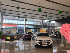-重庆中豪雪佛兰4S店(汽博中心店)