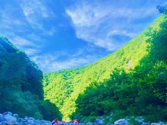 -秦岭峡谷漂流景区