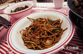 Pork Belly Stir-fried with Bamboo Shoots