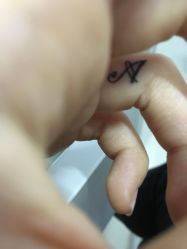 -Black Tattoo Studio