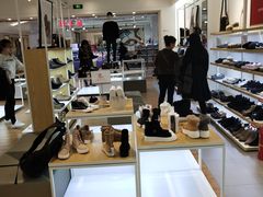 -hotwind热风(中贸广场店)