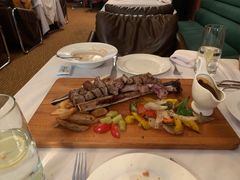 -成桂西餐厅·42年的味道(五大道疙瘩楼店)