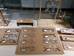 -Trend1881视光·蔡司视觉(领展广场店)