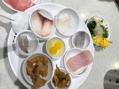 -桥香园云南过桥米线(金马碧鸡店)