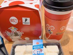 -85度C(生甜甜圈研究工坊·上海局门店)