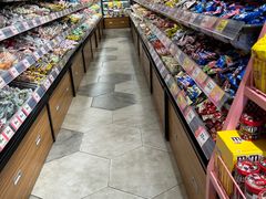 -小口大口零食(友谊大厦店)