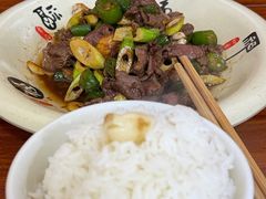 -何永光123鲜牛肉馆(1号店)