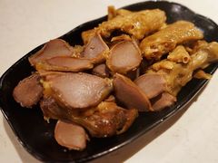 卤水鹅掌翼双拼-裕.鹅庄