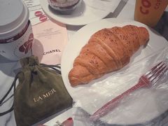 全麦牛角包-COSTA COFFEE(武汉武商MALL店)