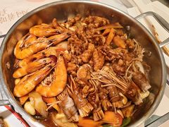 -黄记煌三汁焖锅(新佳丽江汉路店)