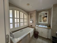 -平湖九龙山庄园圣马可酒店