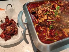 -鸣记脆皮烤鱼(岐山路店)