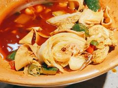 -虾胡闹龙虾馆(湄南河店)