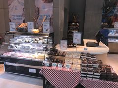 -盒马鲜生(莱蒙都会店)