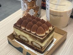 -星巴克(南京孵鹰大厦店)