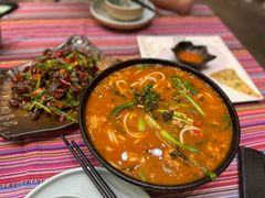 -香巴拉云南餐厅(华莱坞店)