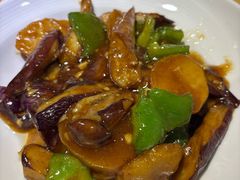 -关东小磨东北菜(上海长风大悦城店)