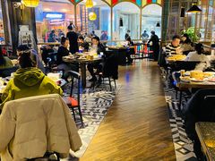 大堂-钱小奴海鲜自助黑金店(杭州滨江龙湖店)