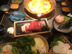 -湊湊火锅·茶憩(打浦桥日月光店)