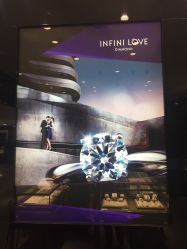 -周生生Chow Sang Sang(东方店)