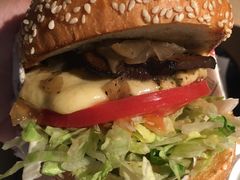 波特菇牛肉特堡-The Habit Burger Grill 哈比特汉堡(复兴soho店)