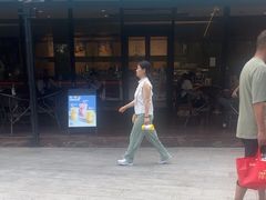 -星巴克(深圳欢乐颂店)