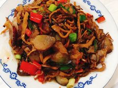 烟笋腊肉钵-新新湘菜馆(新中街二条店)