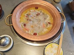 -阿婆情腊排骨火锅·野生菌季(古城旗舰店)