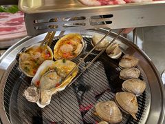 -围炉肉舍丹东海鲜烤肉·烤活鳗(步行街店)