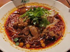 肥肠米线-重庆老字号·吴抄手·高豆花(T3航站楼店)