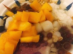 -正南齐北·老街糯米团(洪崖洞店)