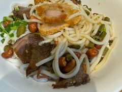 -牛八宝桂林米粉(八里庄店)