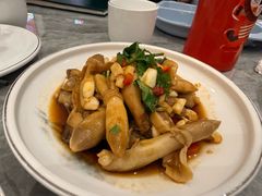 -朱记乳鸽王·非遗石岐乳鸽·全鸽宴(大兴旗舰店)